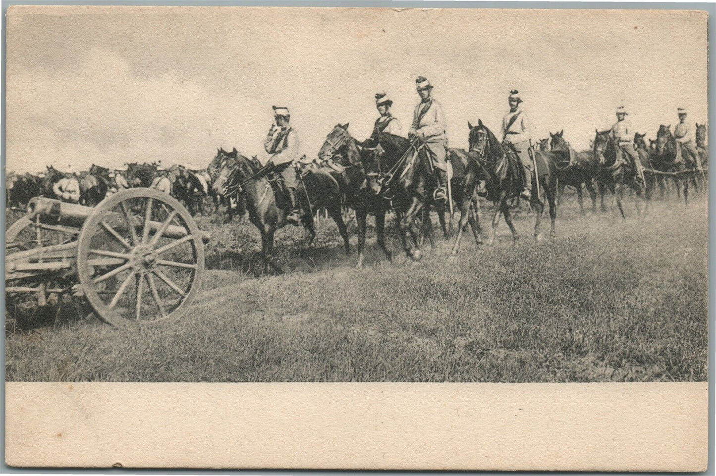 CAVALRY on MARCH ANTIQUE POSTCARD