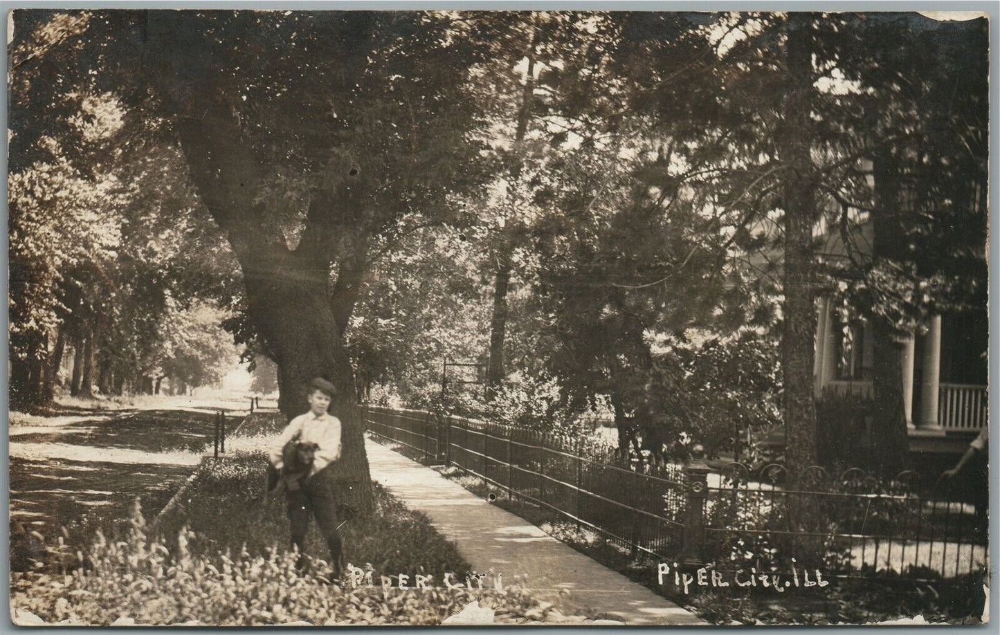 PIPER CITY IL ANTIQUE REAL PHOTO POSTCARD RPPC