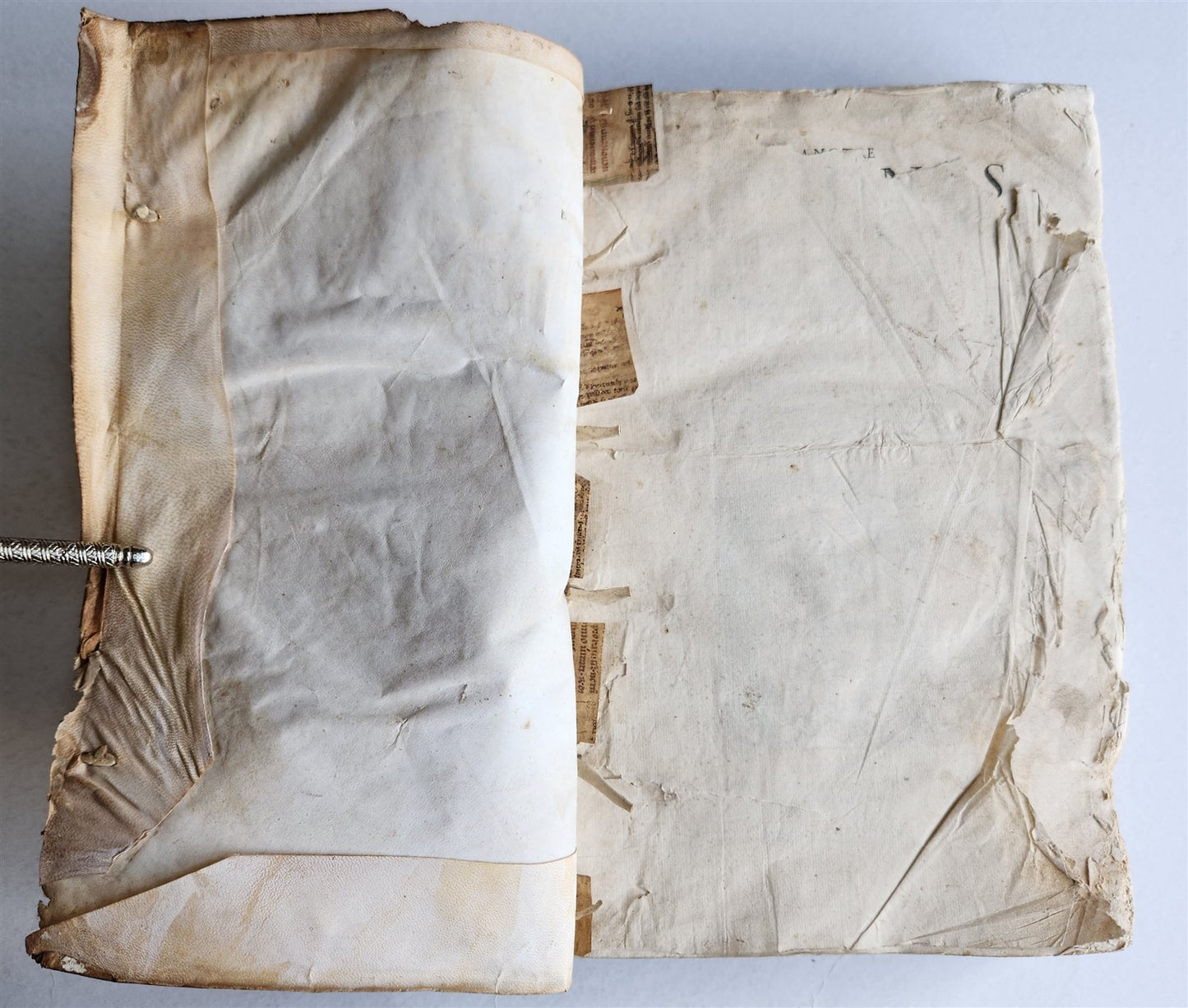 1567 CANON LAW antique 16th CENTURY FOLIO vellum binding Decisiones Canonicae