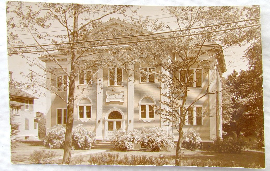 MASONIC TEMPLE DELMAR NY VINTAGE RPPC REAL PHOTO POSTCARD