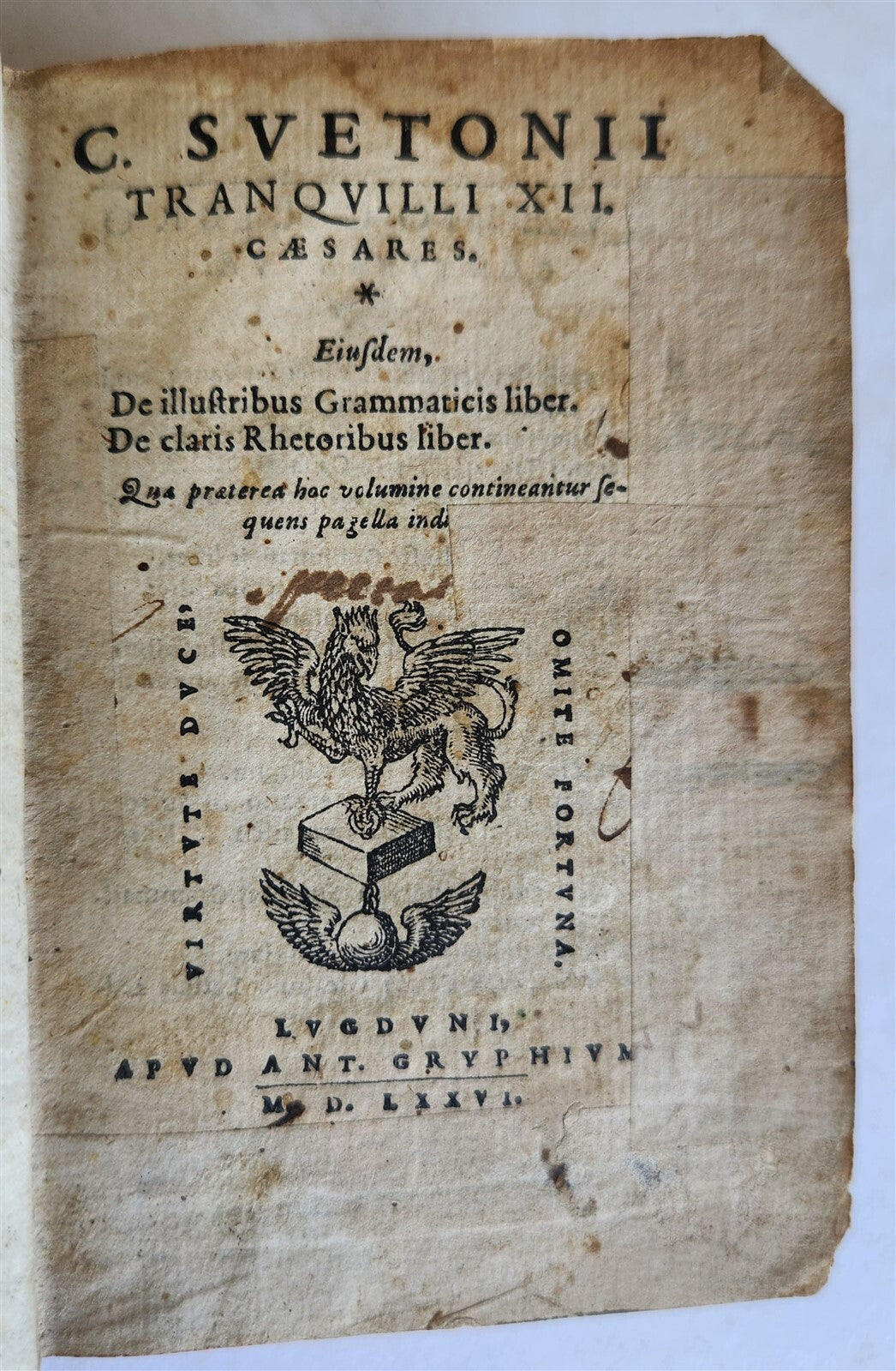 1576 TWELVE CAESARS by SUETONIUS antique VELLUM BOUND ROMAN HISTORY