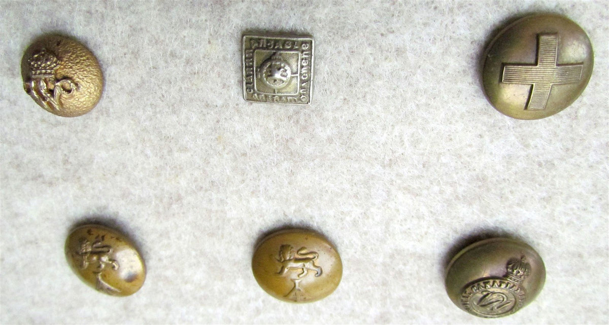 COLLECTION of 33 VINTAGE MILITARY UNIFORM BUTTONS - CANADIAN & BRITISH