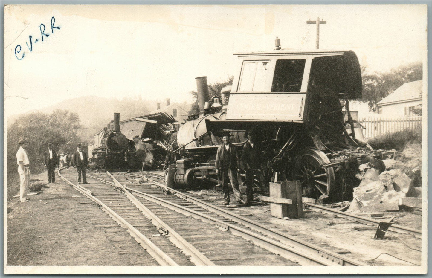 RAILROAD railway TRAIN WRECK MONTVILLE CT 1906 ANTIQUE REAL PHOTO POSTCARD RPPC
