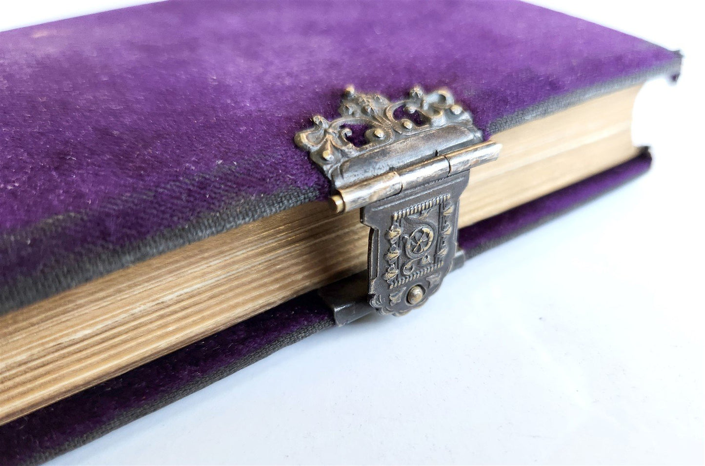 1909 AMERICAN HYMNAL in GERMAN antique VELVET BINDING w/ SILVER DECORATIONS