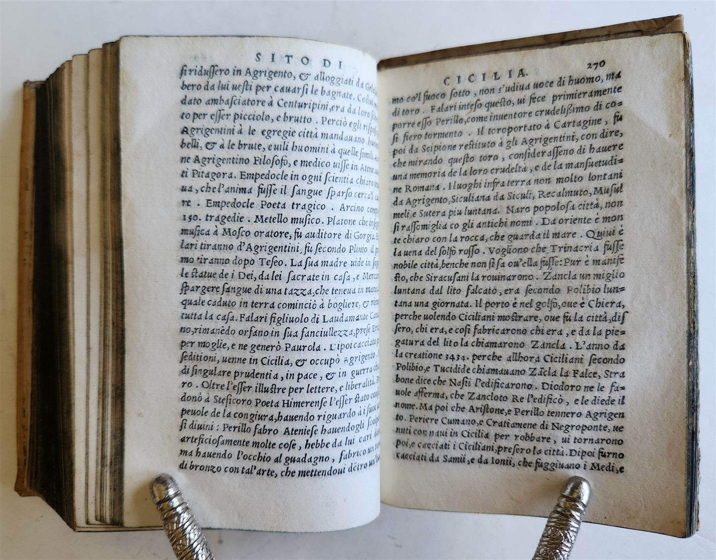 1550 FIVE BOOKS of ANTIQUITIES of Beroso a Chaldean priest antique VELLUM BOUND