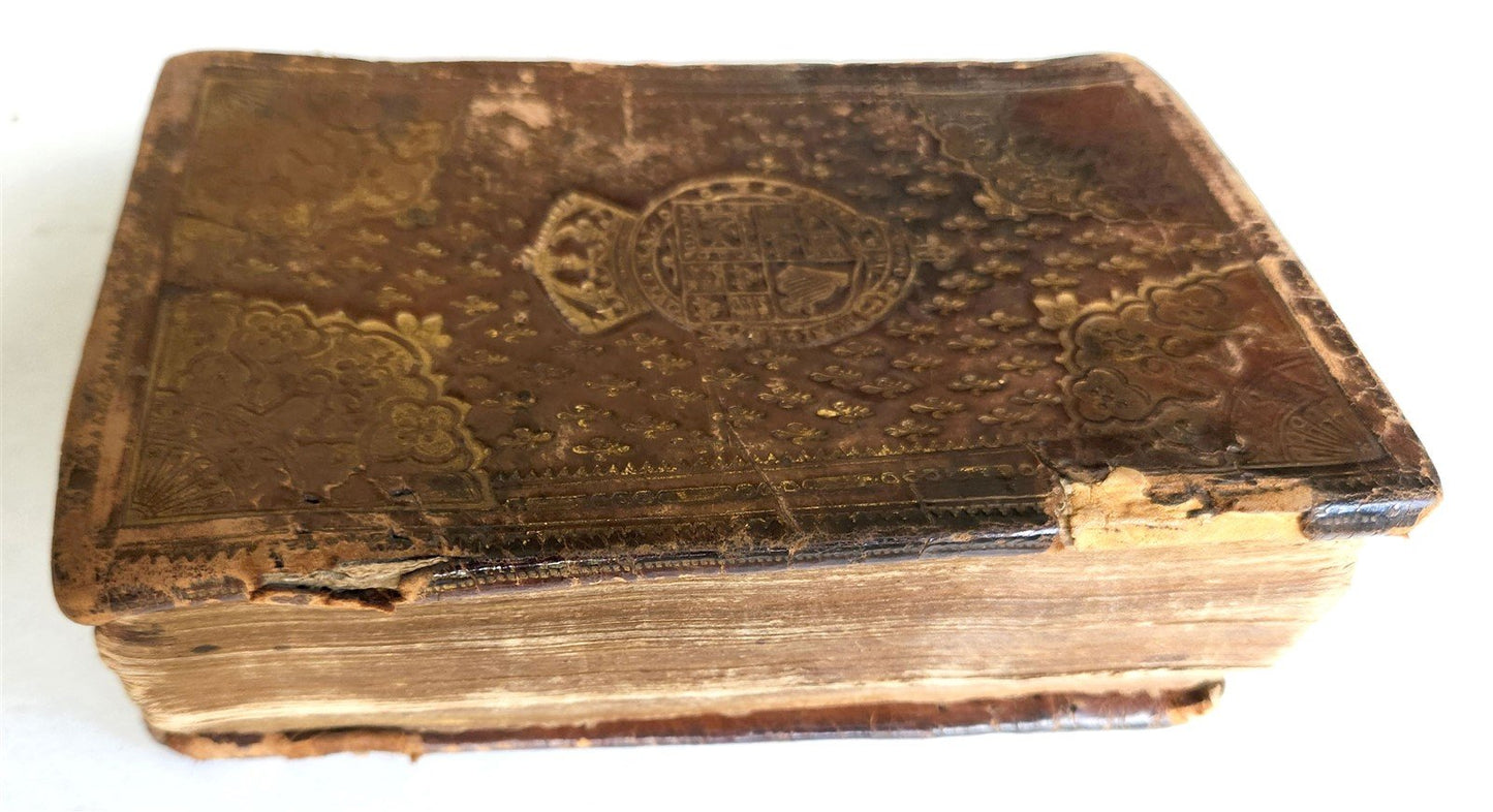 1638 BIBLE in ENGLISH antique COAT of ARMS of BRITISH KING CHARLES I BINDING