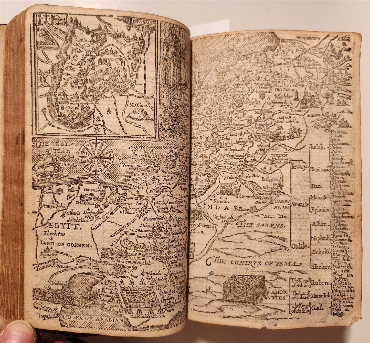 1638 BIBLE in ENGLISH antique COAT of ARMS of BRITISH KING CHARLES I BINDING