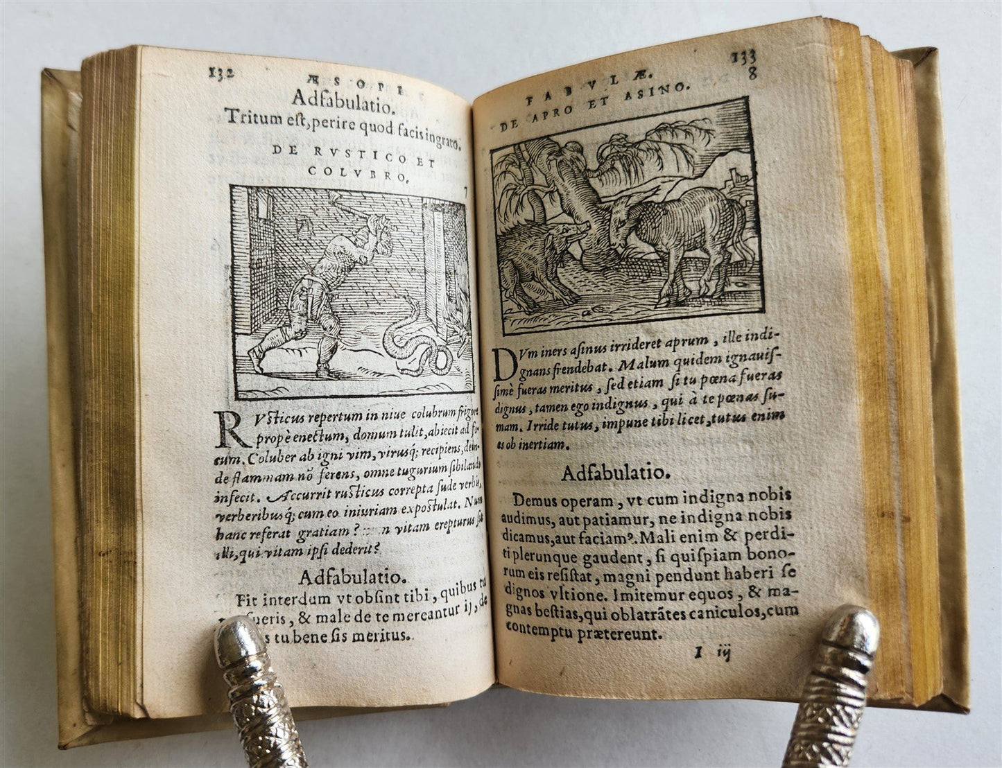 1561 AESOP FABLES antique FULLY ILLUSTRATED vellum binding 16th CENTURY rare
