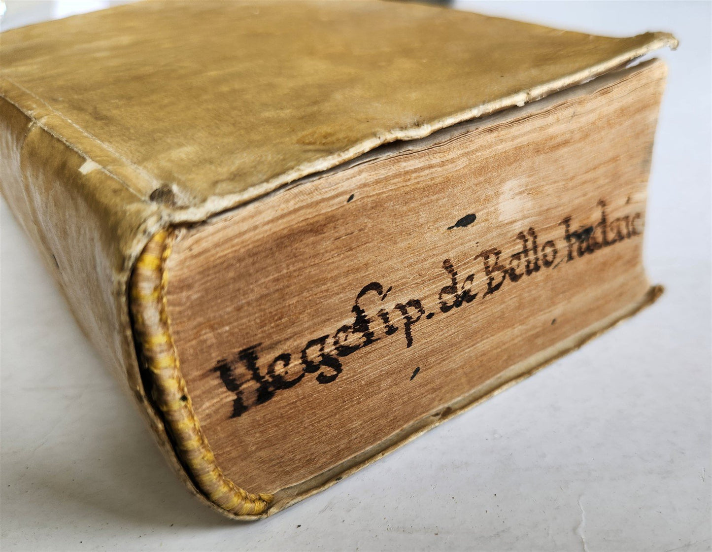 1575 JEWISH WARS by JOSEPHUS FLAVIUS antique VELLUM BOUND 16th CENTURY