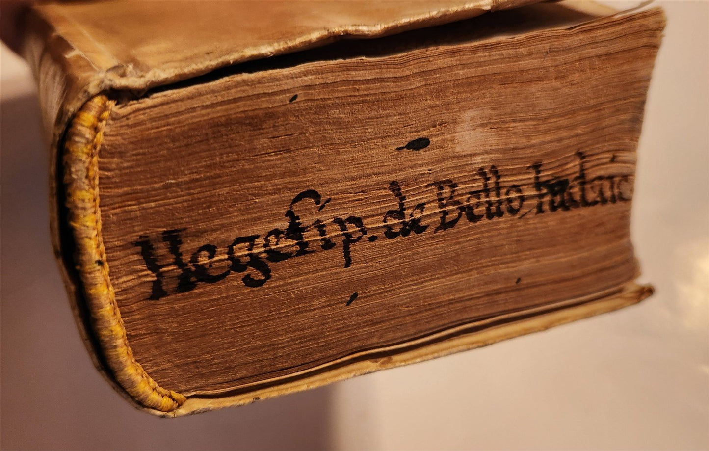 1575 JEWISH WARS by JOSEPHUS FLAVIUS antique VELLUM BOUND 16th CENTURY