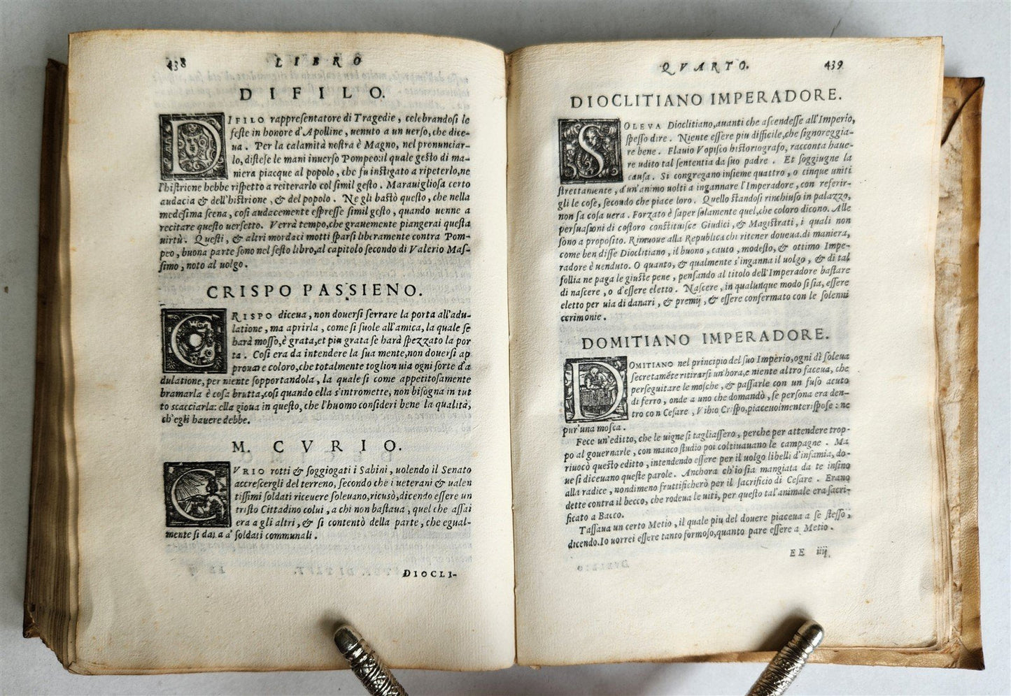 1566 APOPHTHEGMATA by PLUTARCH antique VELLUM BOUND w/ MANUSCRIPT TITLE 16th C.