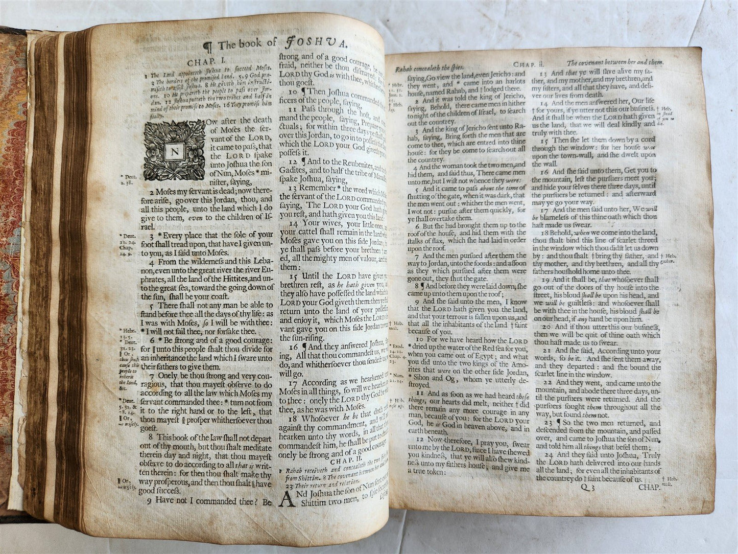 1678 BIBLE in ENGLISH w/ ORIGINAL BINDING antique OLD & NEW TESTAMENT 17th CENT.
