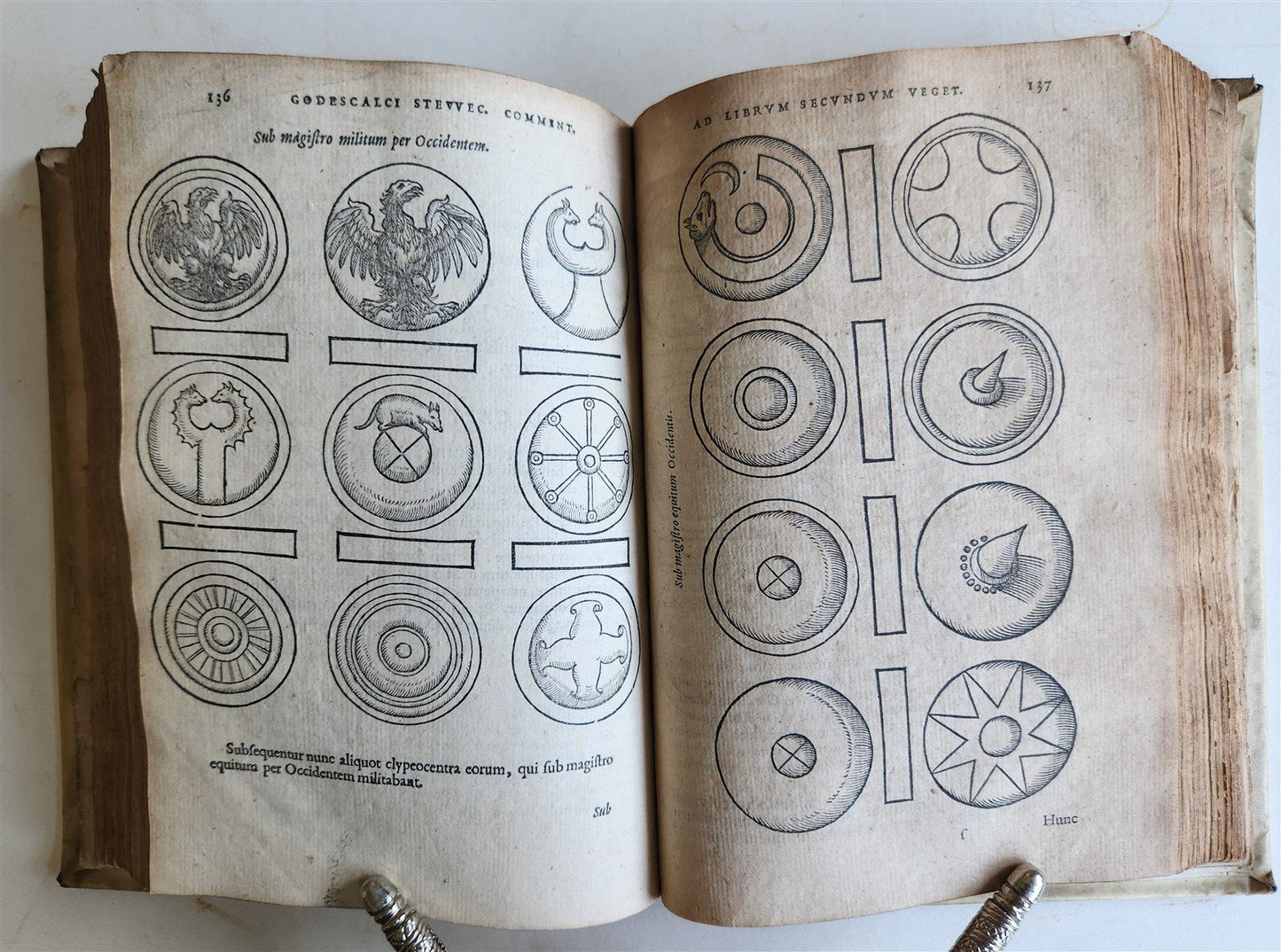 1585 MILITARY HISTORY FULLY ILLUSTRATED antique PLANTIN De re militari libri IV