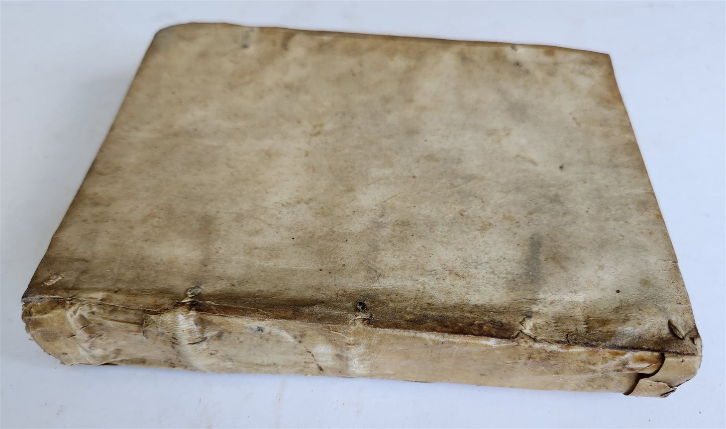 1567 LAW BOOK RESPONSA CAUSAE FINARIENSIS by JACOBI MENOCHII antique VELLUM