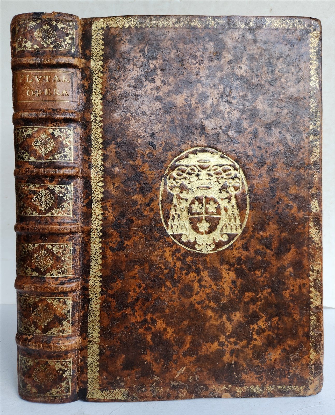 1532 PLUTARCH Vitae graecorum romanorum quae illustrium antique ARMORIAL FOLIO