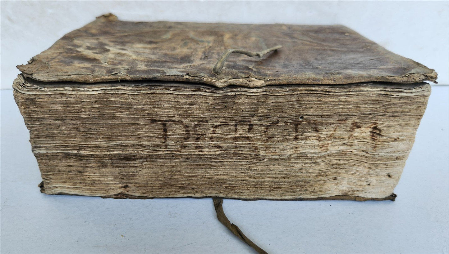 1516 POST-INCUNABULA CANON LAW Decretum Gratiani by GRATIANUS antique VELLUM