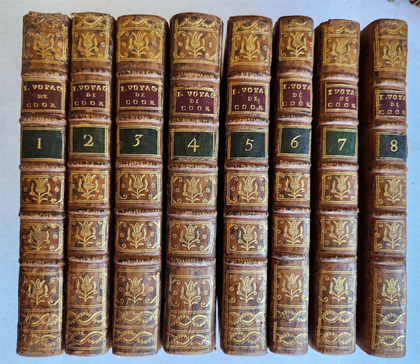 1774 FIRST VOYAGE of CAPTAIN COOK 8 volumes in FRENCH antique