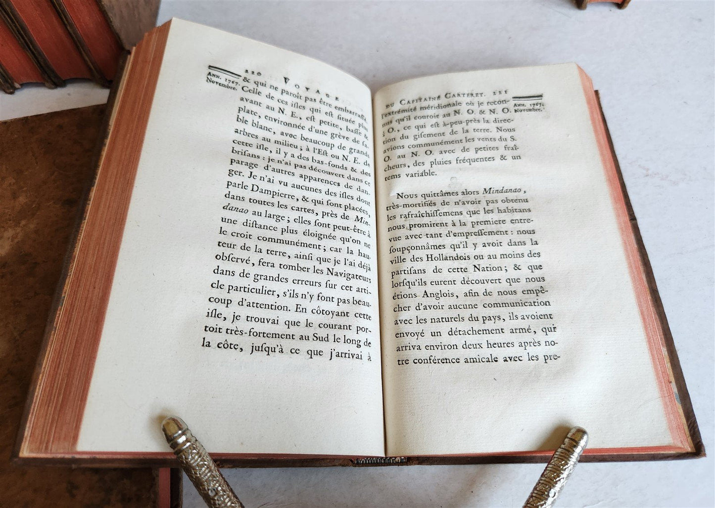 1774 FIRST VOYAGE of CAPTAIN COOK 8 volumes in FRENCH antique