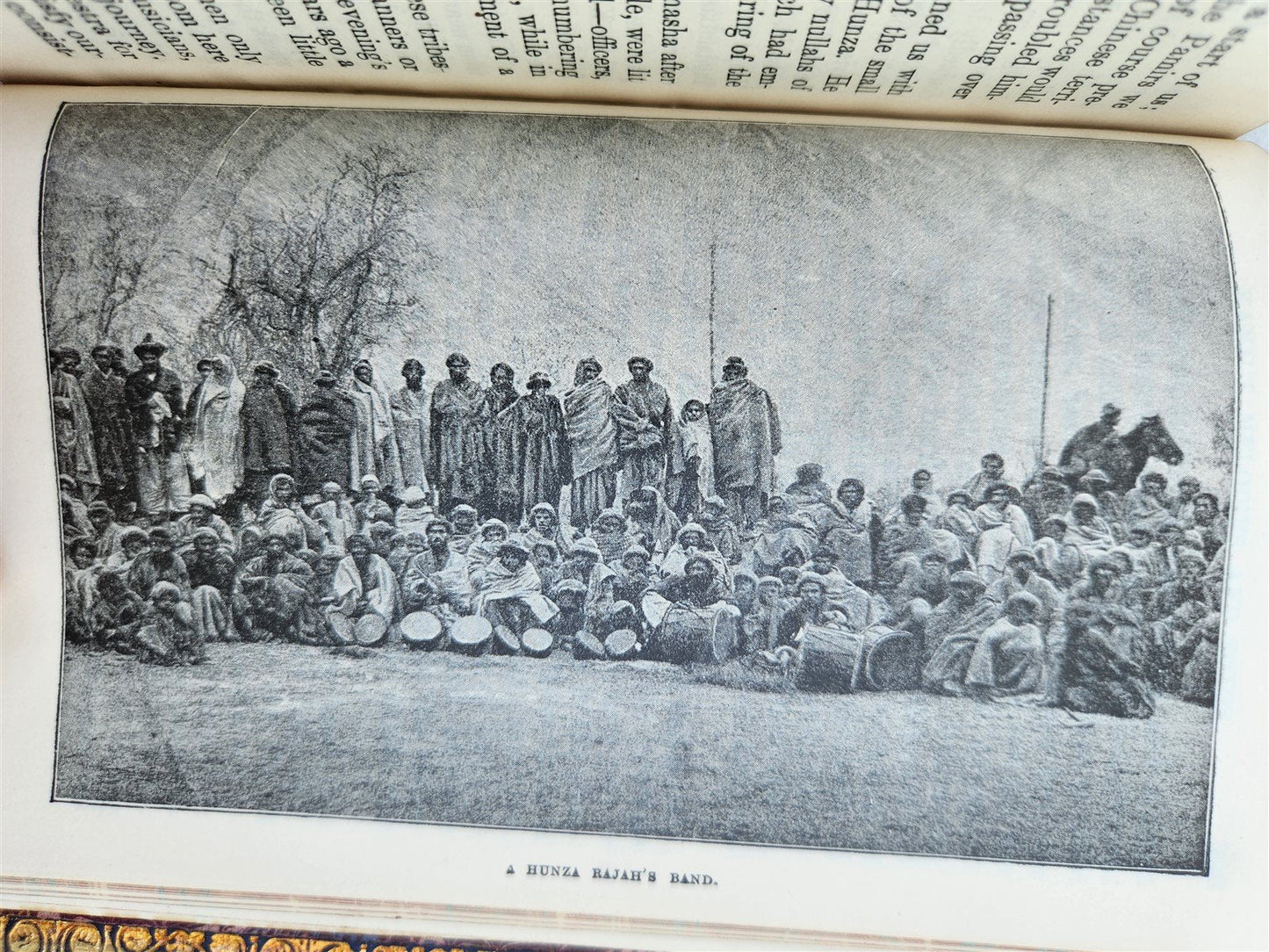 1911 WHERE 3 EMPIRES MET antique PRIZE BINDING travel to Kashmir Tibet Giglit