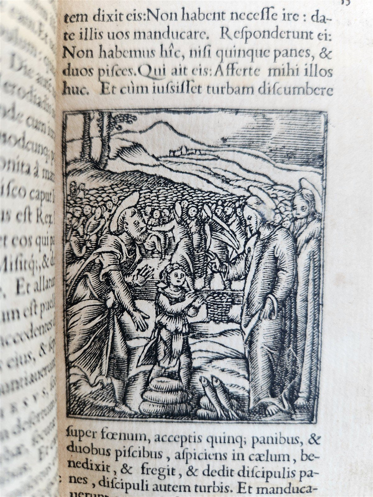 1549 BIBLE in LATIN ILLUSTRATED w/ 108 WOODCUTS antique RARE pocket size