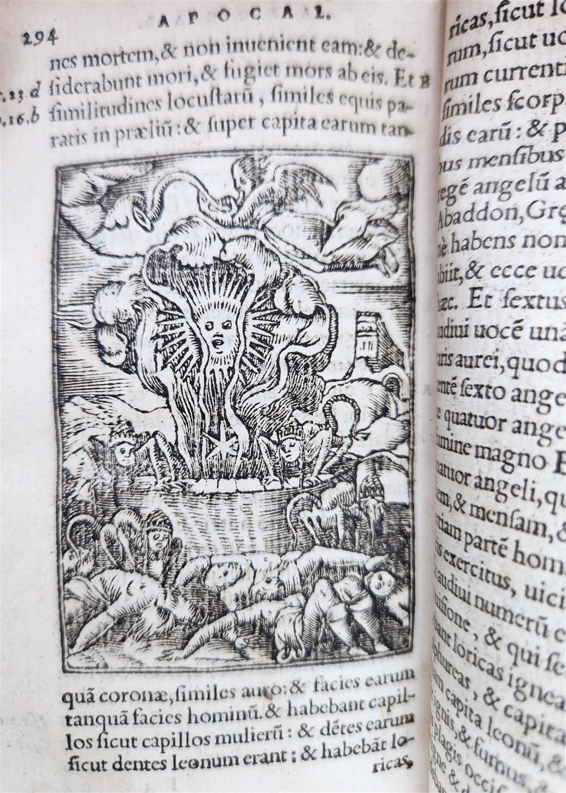 1549 BIBLE in LATIN ILLUSTRATED w/ 108 WOODCUTS antique RARE pocket size