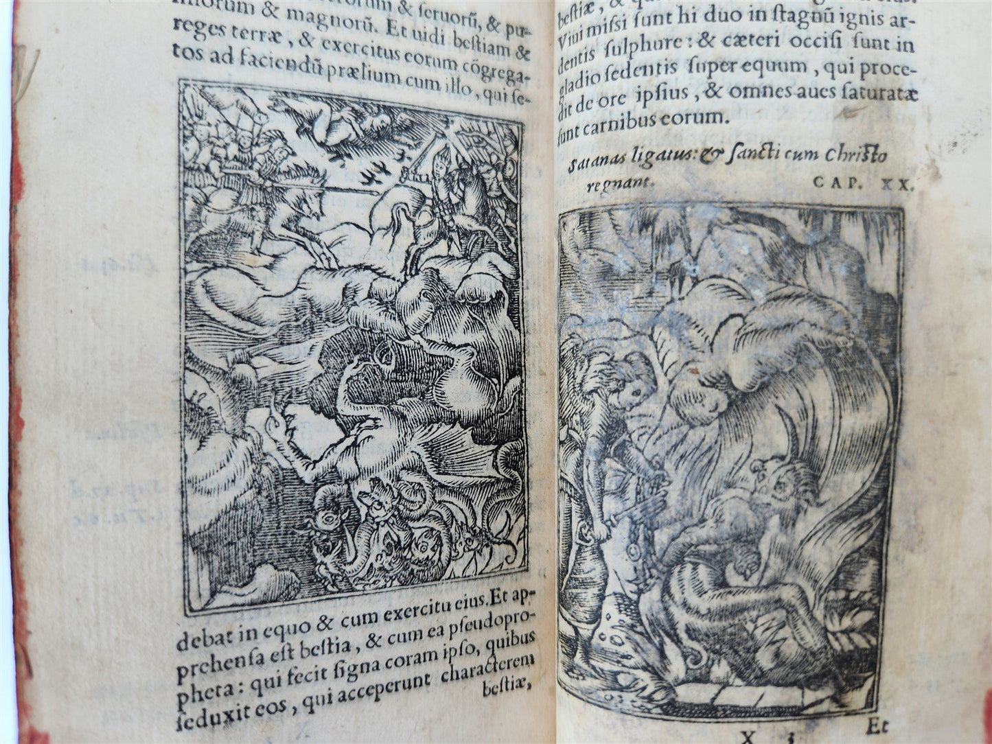 1549 BIBLE in LATIN ILLUSTRATED w/ 108 WOODCUTS antique RARE pocket size