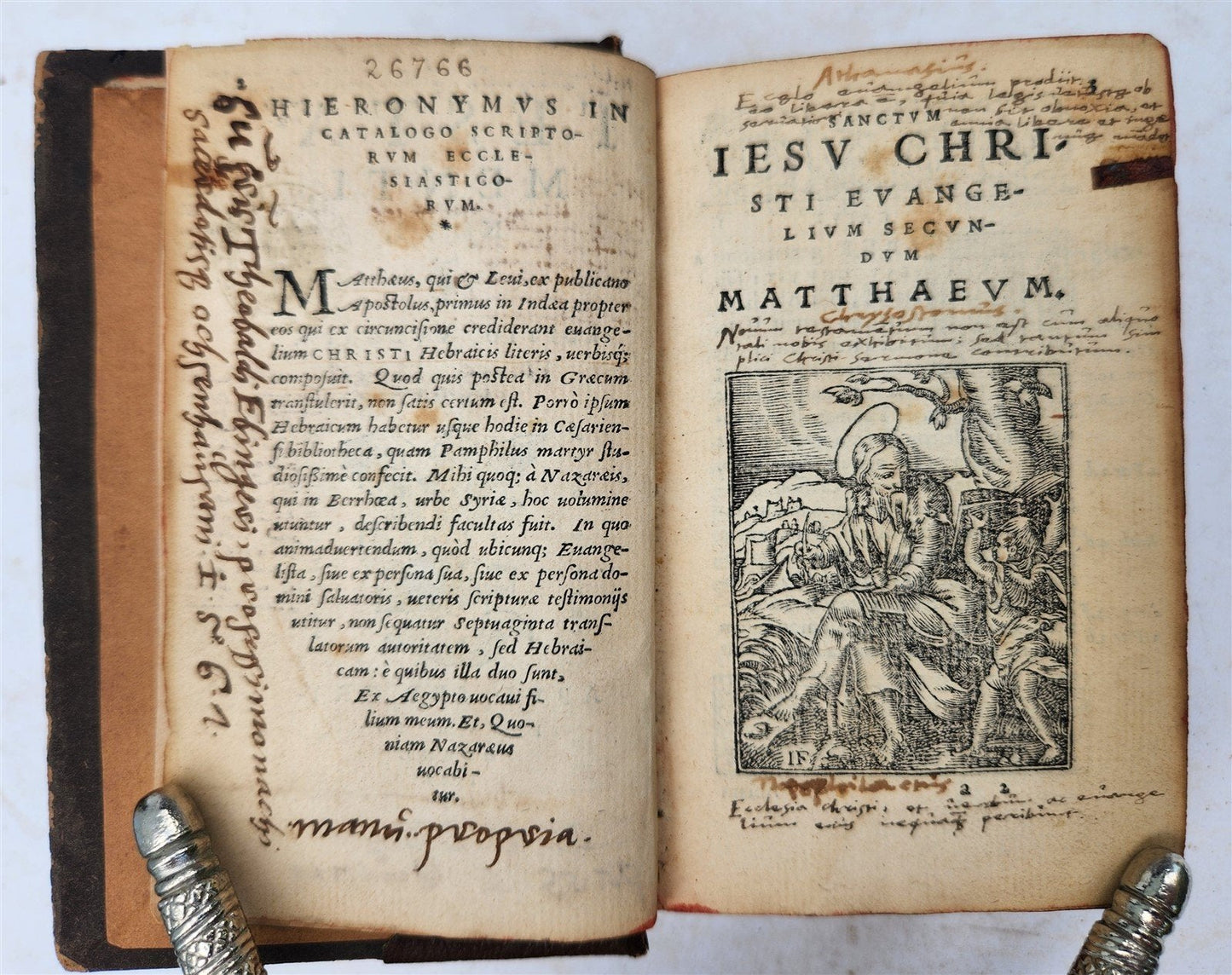1557 BIBLE in LATIN FULLY ILLUSTRATED antique RARE pocket size NEW TESTAMENT