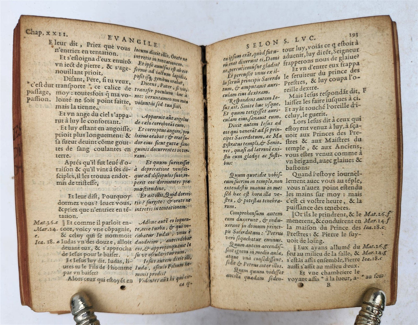 1565 BIBLE in FRENCH antique RARE pocket size SANCTUM IESU CHRISTI EVANGELIUM