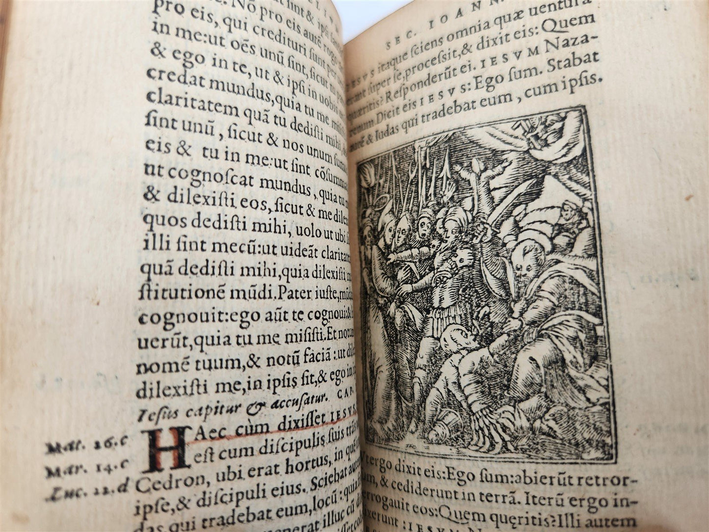 1530s BIBLE in LATIN GRYPHIUS ILLUSTRATED antique RARE pocket size