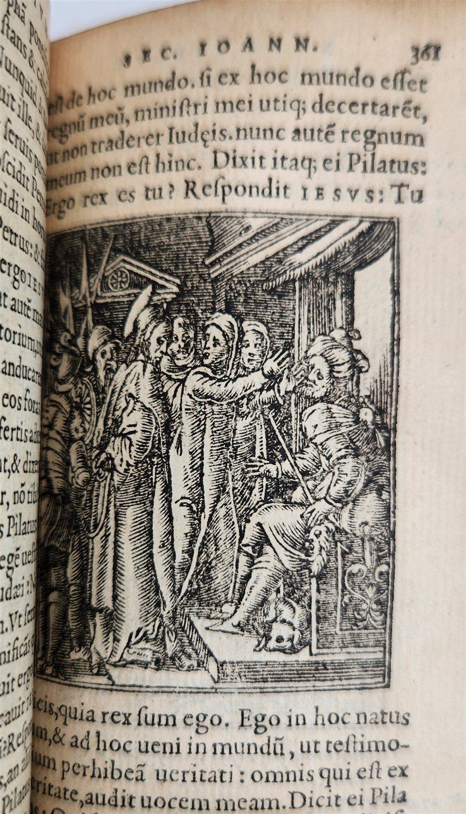 1530s BIBLE in LATIN GRYPHIUS ILLUSTRATED antique RARE pocket size