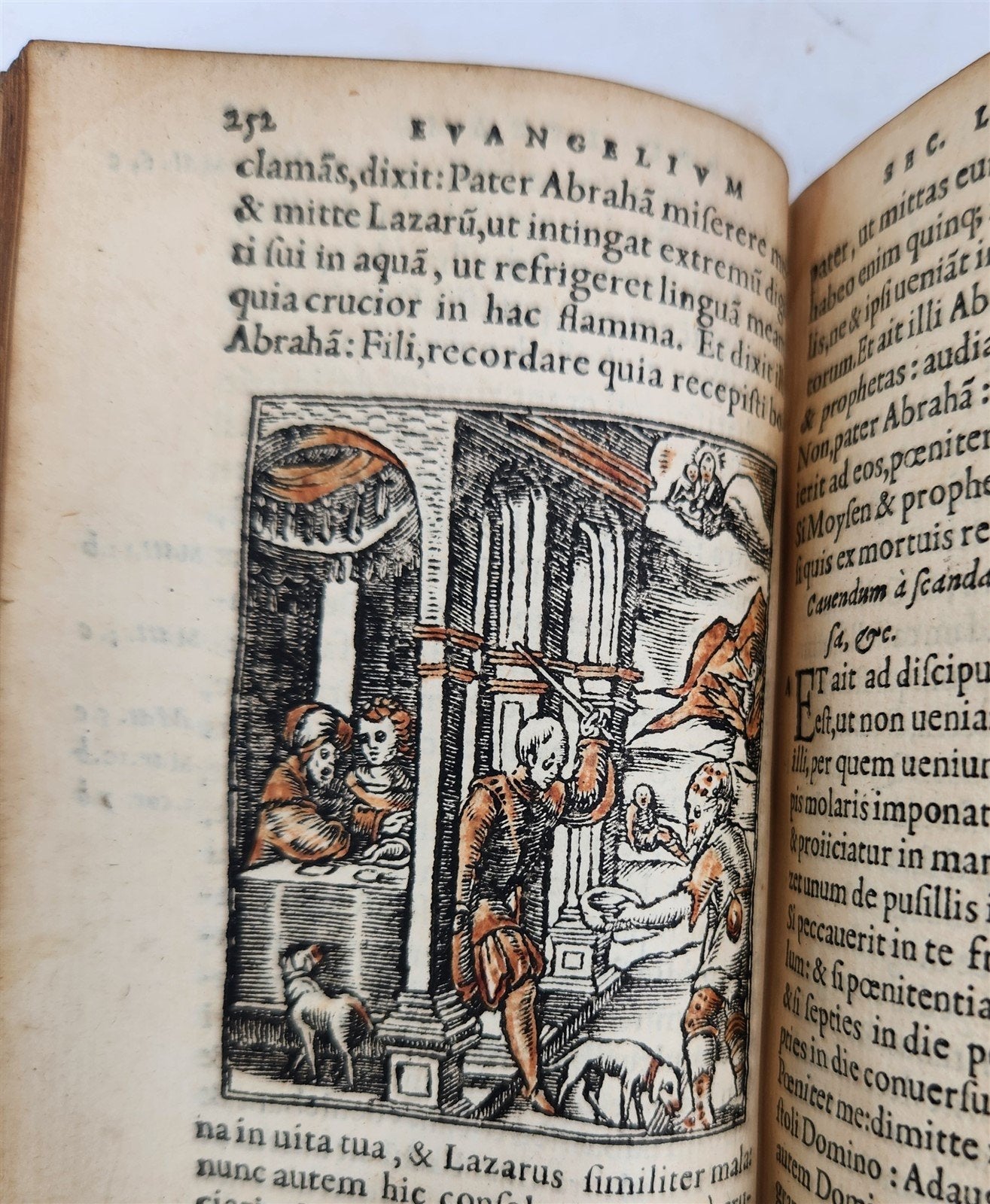 1530s BIBLE in LATIN GRYPHIUS ILLUSTRATED antique RARE pocket size
