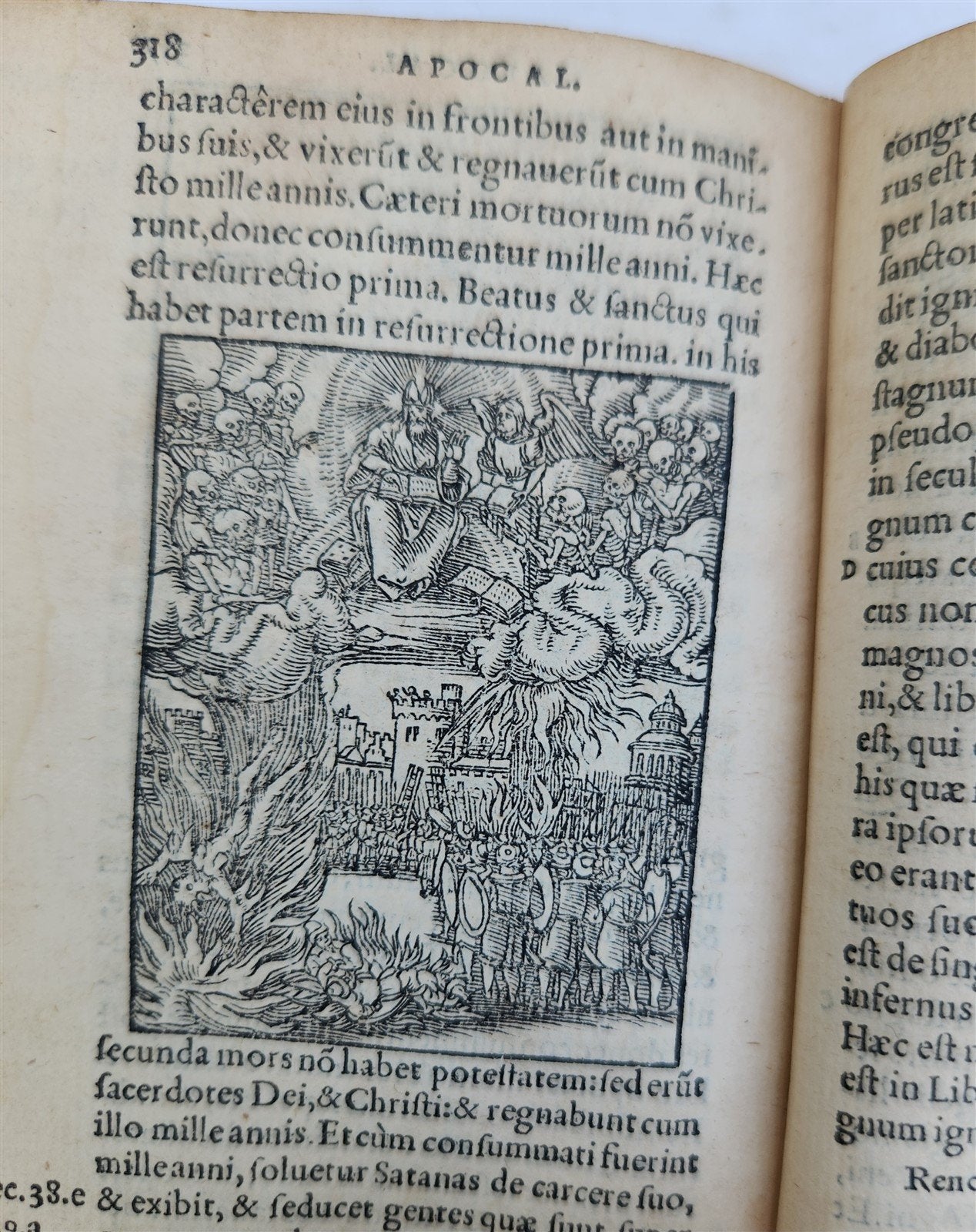 1546 BIBLE in LATIN FULLY ILLUSTRATED antique RARE pocket size NEW TESTAMENT