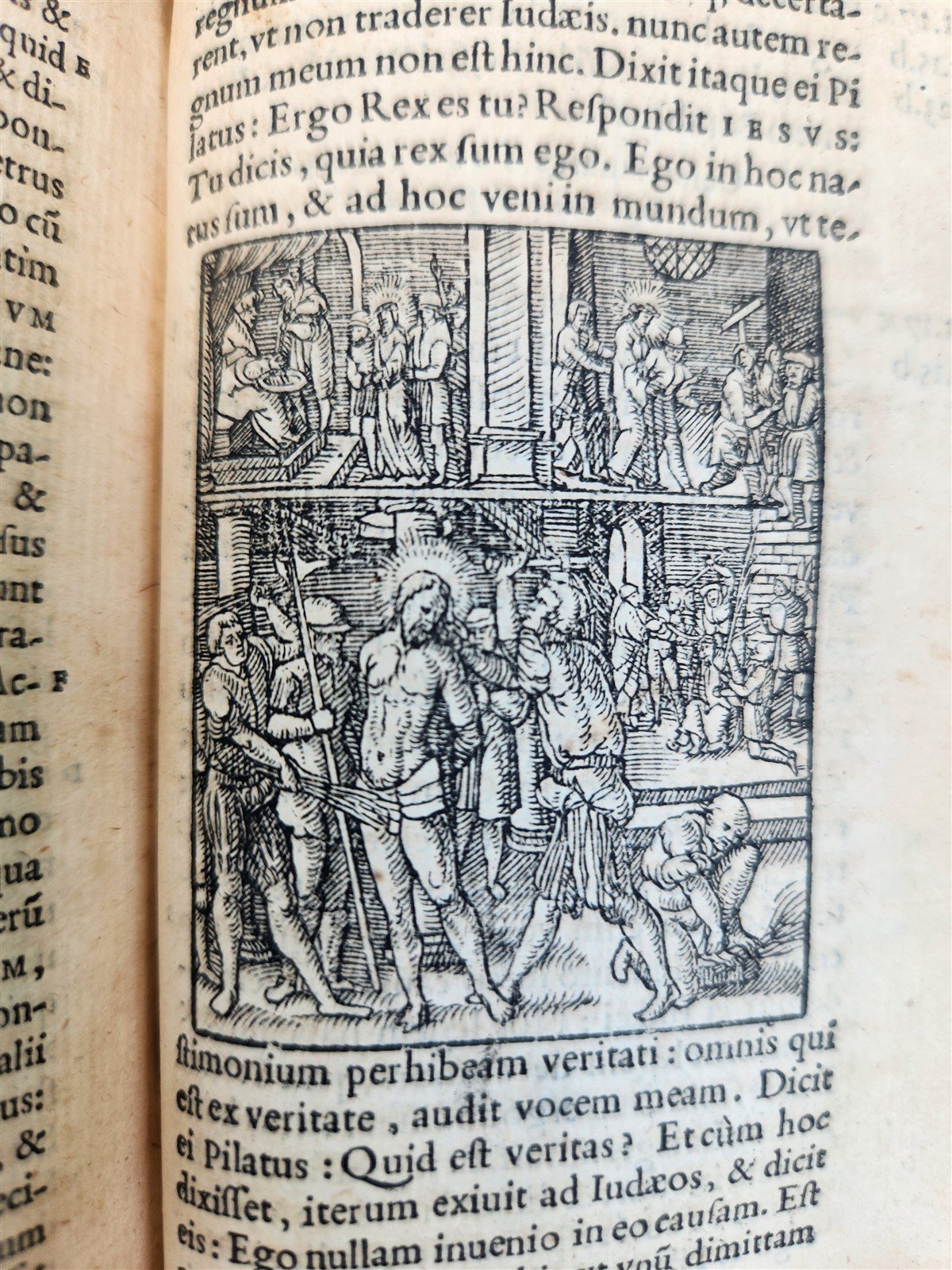 1546 BIBLE in LATIN FULLY ILLUSTRATED antique RARE pocket size NEW TESTAMENT