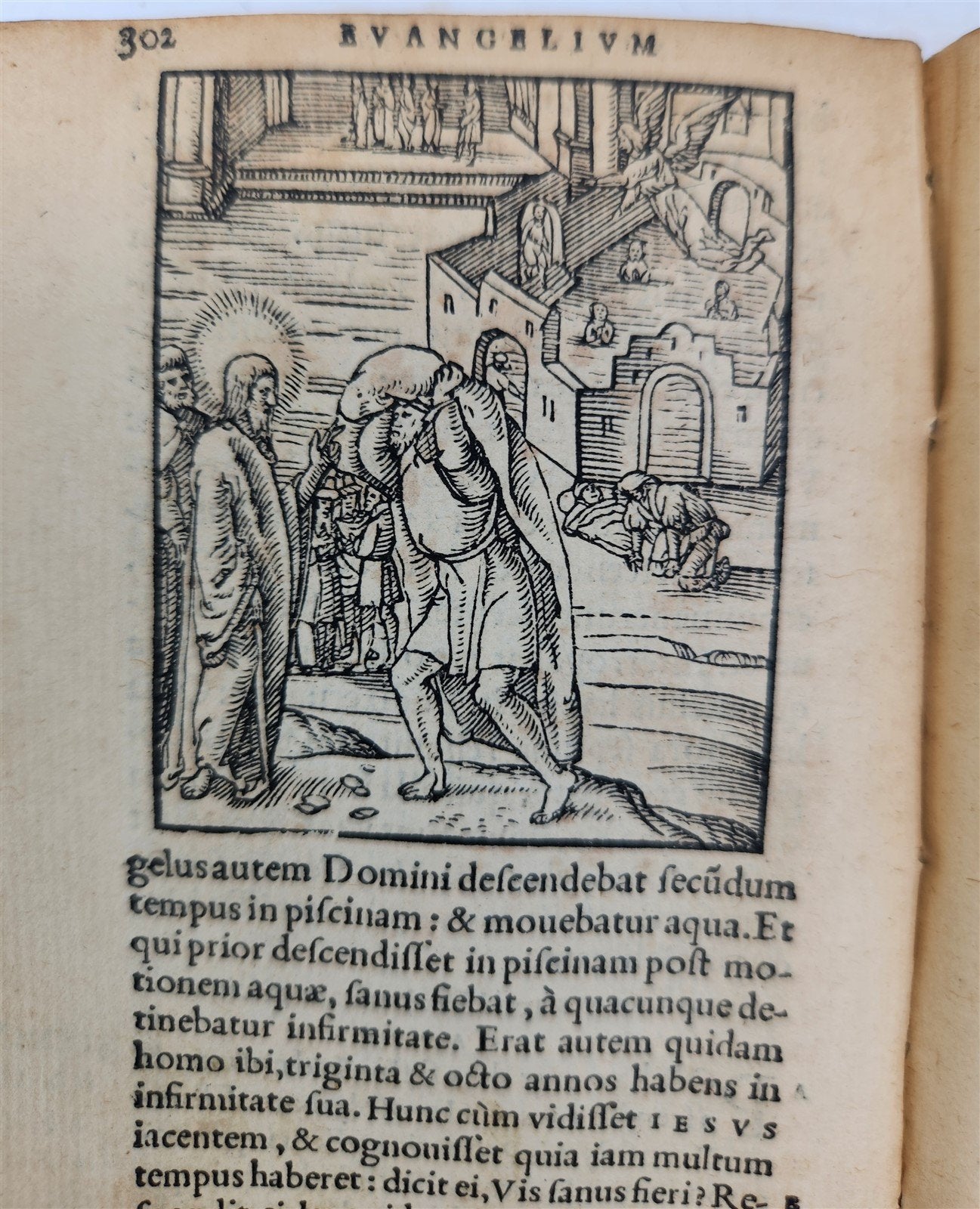 1546 BIBLE in LATIN FULLY ILLUSTRATED antique RARE pocket size NEW TESTAMENT