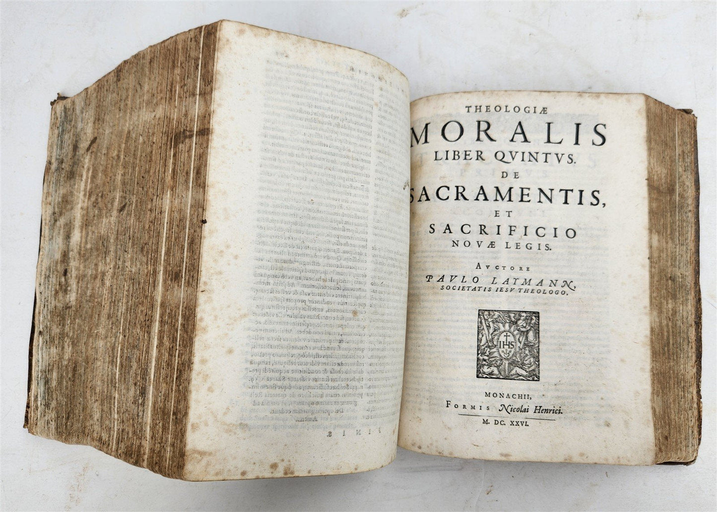 1626 THEOLOGY AGAINST WITCH TRIALS by LAYMANN antique PIGSKIN BINDING 17th cent.