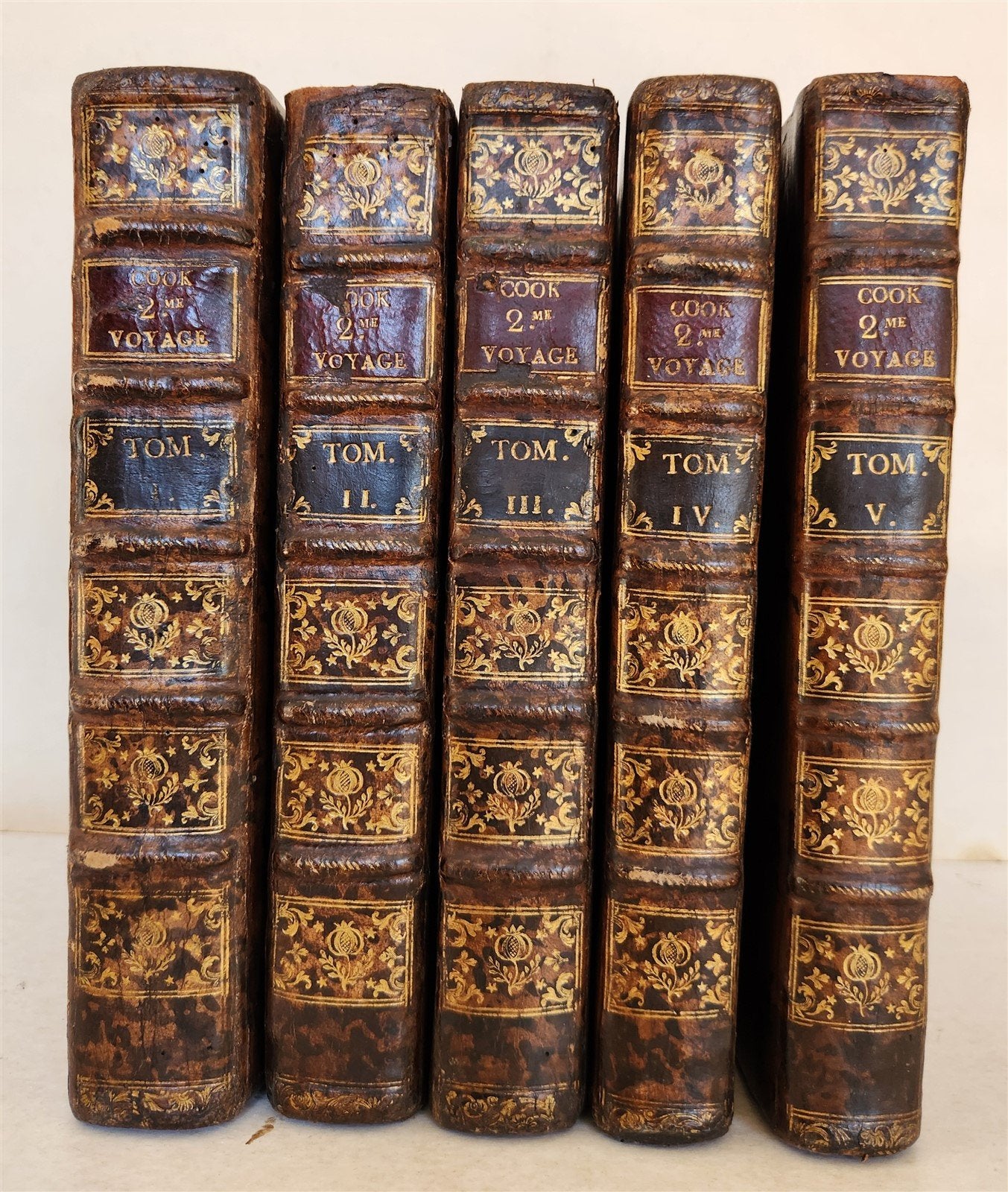 1778 CAPTAIN COOK SECOND VOYAGE 5 VOLUMES antique ILLUSTRATED w/66 PLATES French