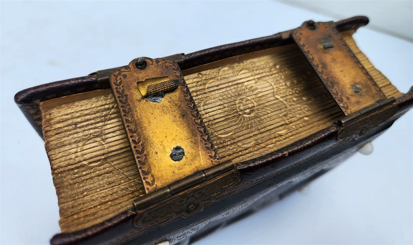 19th CENTURY PHOTO ALBUM