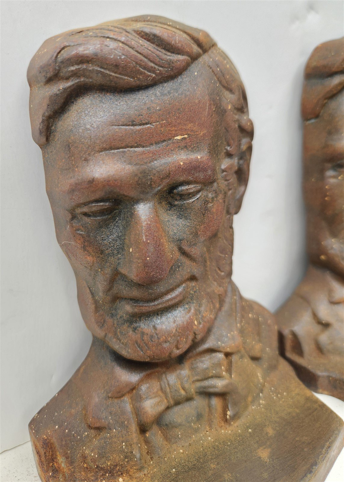 PRESIDENT LINCOLN PAIR of VINTAGE CAST IRON BOOKENDS