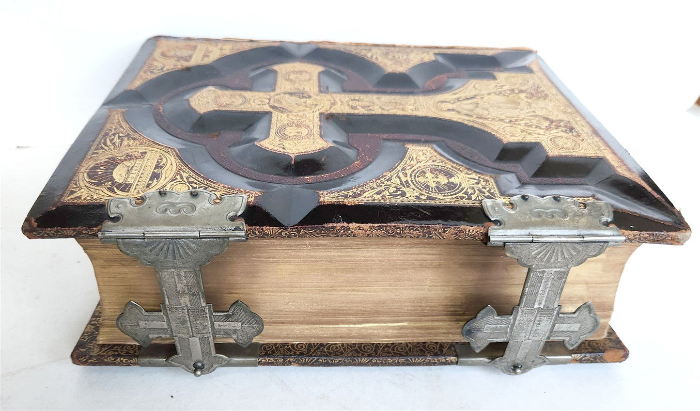 1883 BIBLE in ENGLISH ANTIQUE VICTORIAN MASSIVE FOLIO GUSTAVE DORE ILLUSTRATED