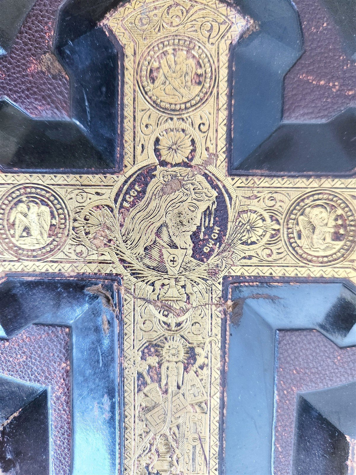 1883 BIBLE in ENGLISH ANTIQUE VICTORIAN MASSIVE FOLIO GUSTAVE DORE ILLUSTRATED