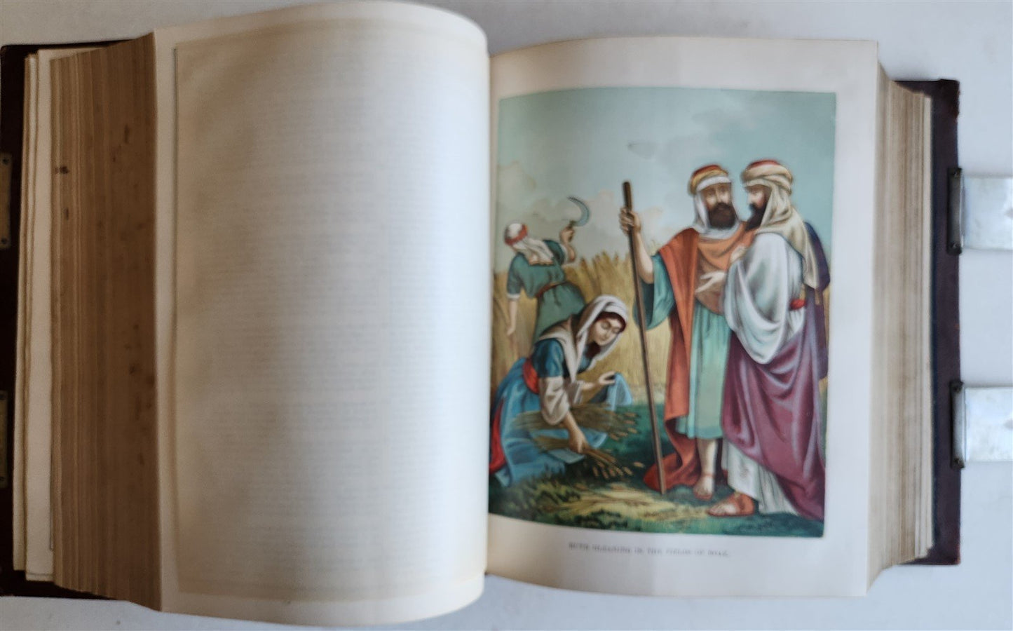 1900 BIBLE in ENGLISH ANTIQUE VICTORIAN MASSIVE FOLIO GUSTAVE DORE ILLUSTRATED