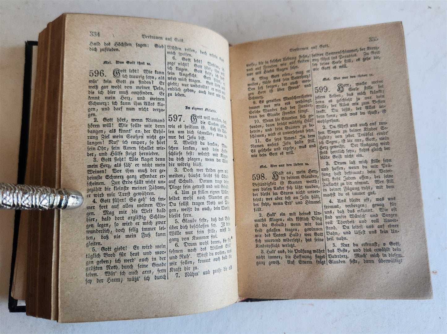 1874 PROTESTANT PRAYER BOOK in GERMAN antique VELVET GILT BINDING