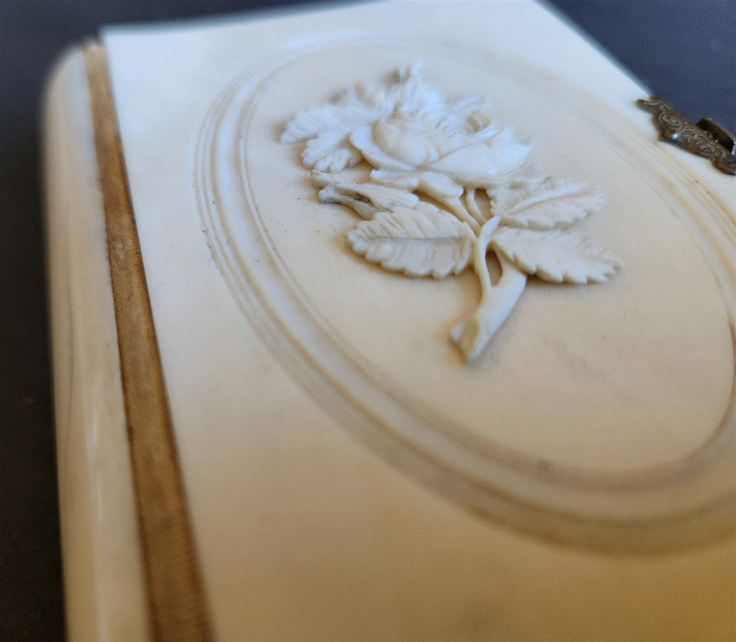 1890 PRAYER BOOK in FRENCH antique CARVED BONE BINDING - PAROISSIEN ROMAIN