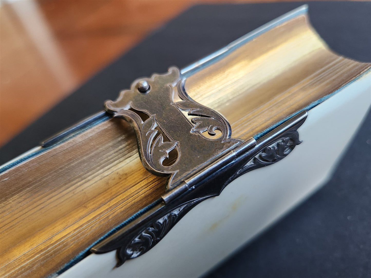 1872 COMMON PRAYER BOOK in ENGLISH antique SILVER DECORATED BINDING