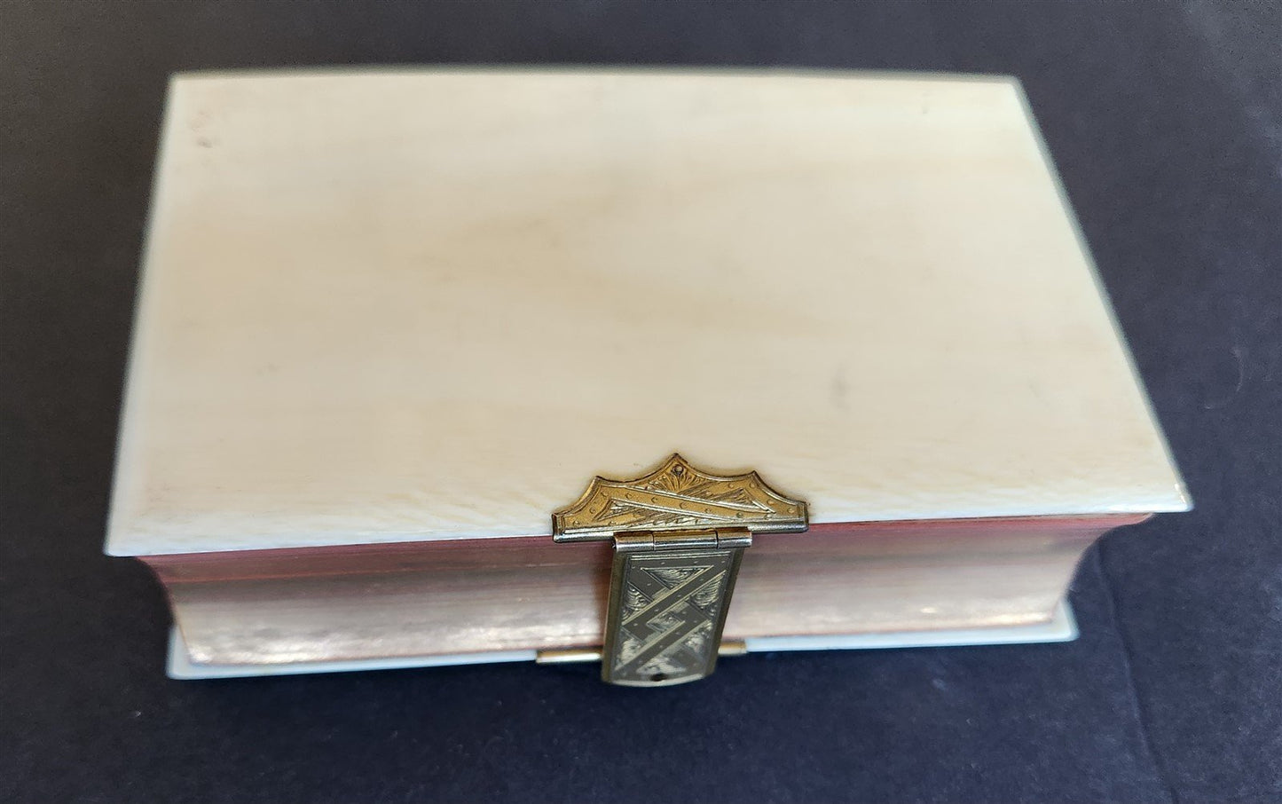 1890s COMMON PRAYER BOOK in ENGLISH antique NICE BINDING w/ APPLIED CROSS