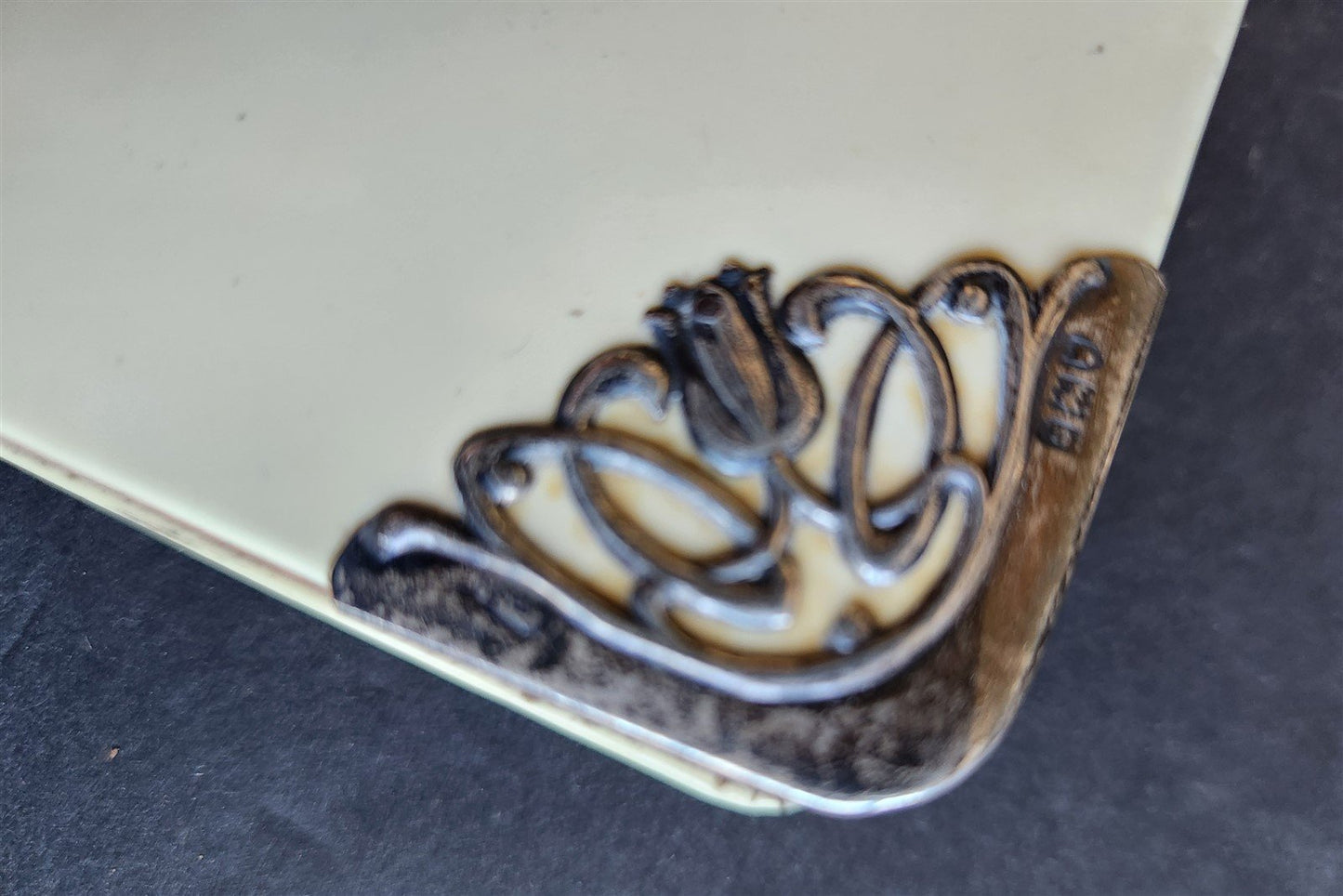 1890s COMMON PRAYER BOOK in ENGLISH antique SILVER DECORATED NICE BINDING