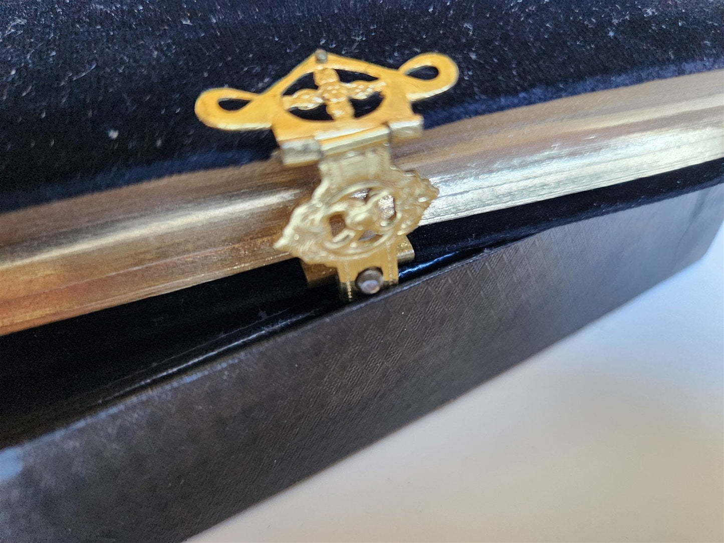 1900s GERMAN HYMNAL antique VELVET BINDING w/ MOTHER OF PEARL DECORATION