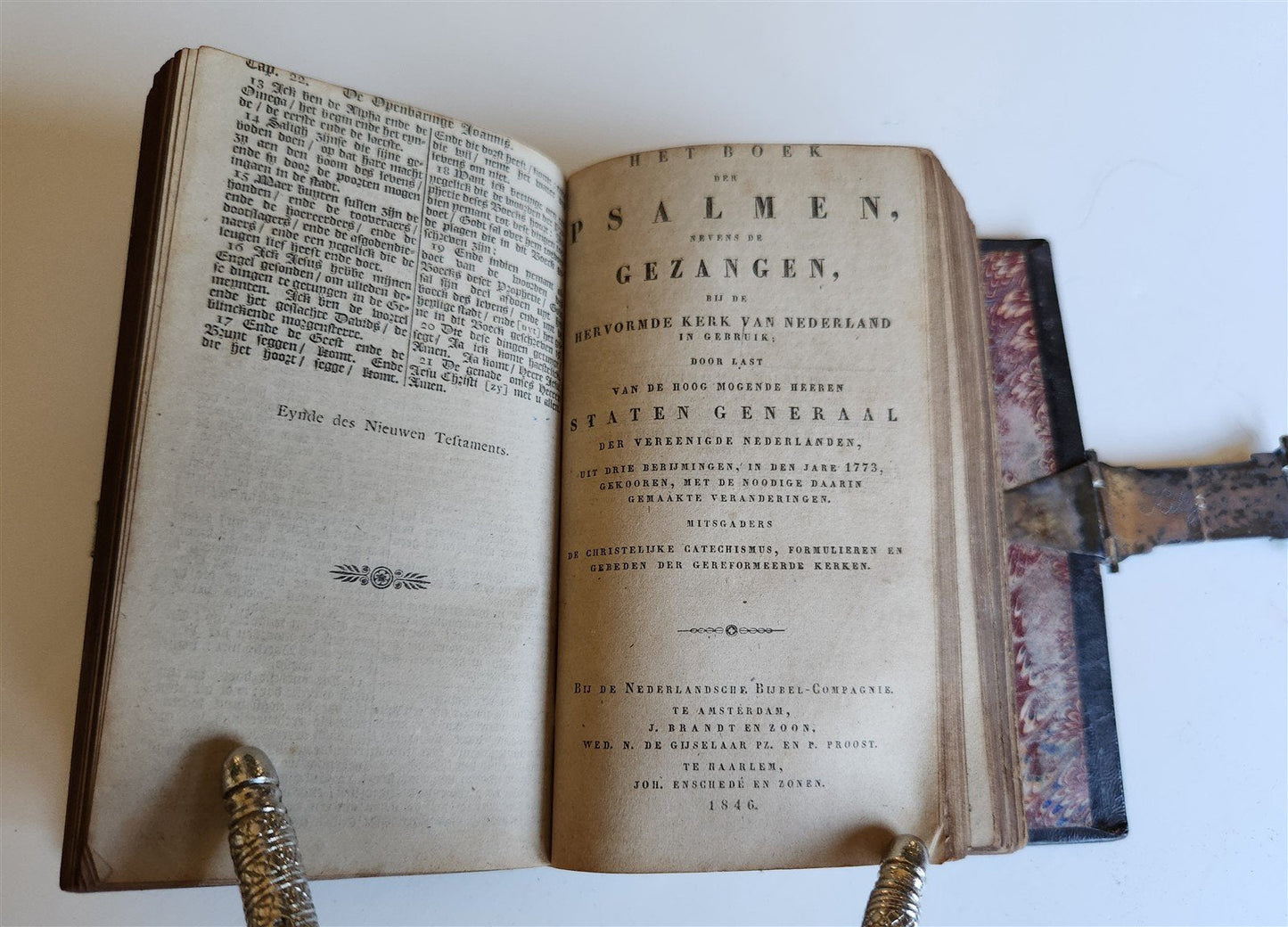 1846 BIBLE in DUTCH antique BINDING w/ SILVER CLASP New Testament