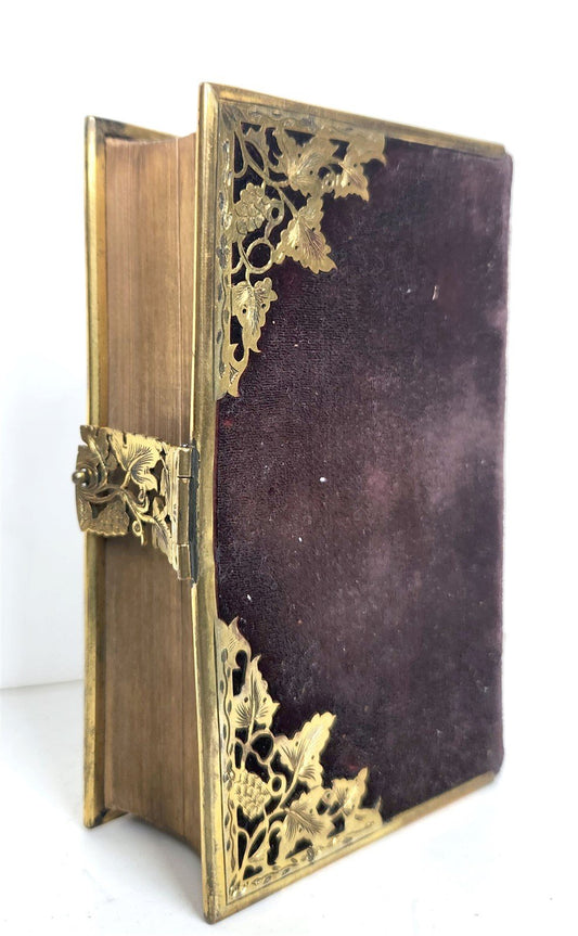 1860s THE BOOK OF COMMON PRAYER in ENGLISH antique BRASS & VELVET BINDING