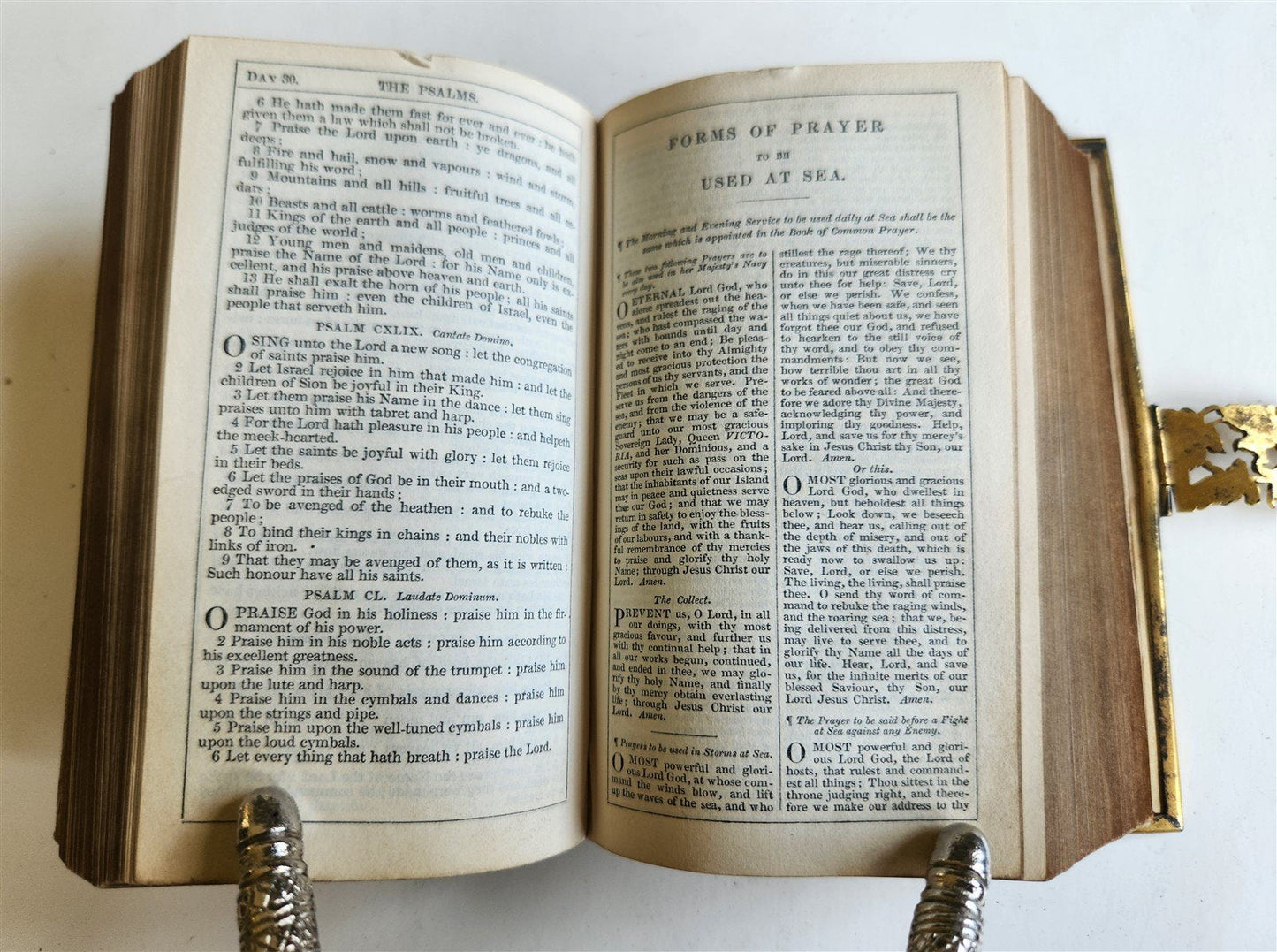 1860s THE BOOK OF COMMON PRAYER in ENGLISH antique BRASS & VELVET BINDING